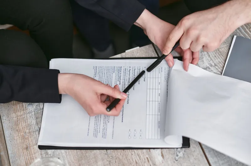 Non, tu ne dois pas travailler gratuitement : comment poser tes limites sans claquer la porte